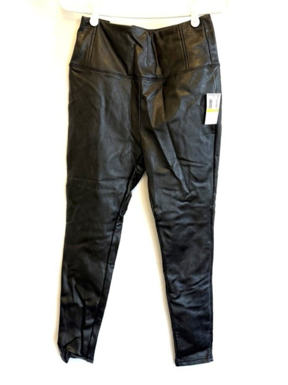 Tinsel Women’s Faux Leather Black Pants Size Petite Medium